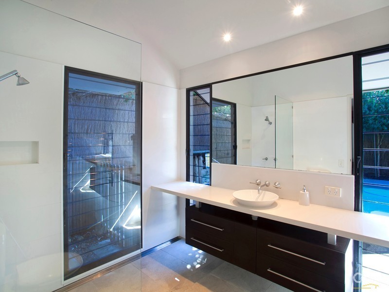 63 Seaview Terrace, Sunshine Beach QLD 4567