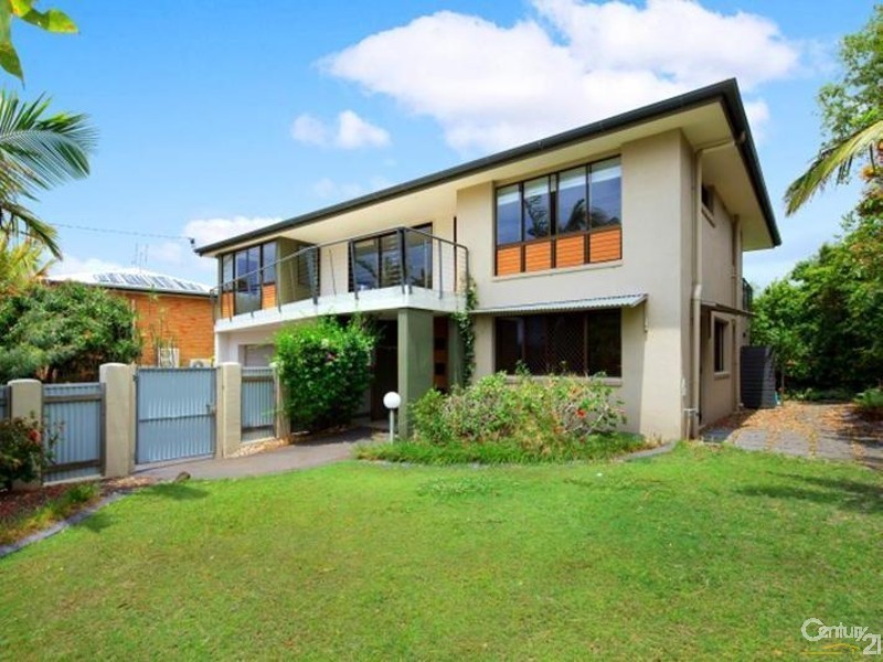 15 Oceania Crescent, Sunshine Beach QLD 4567