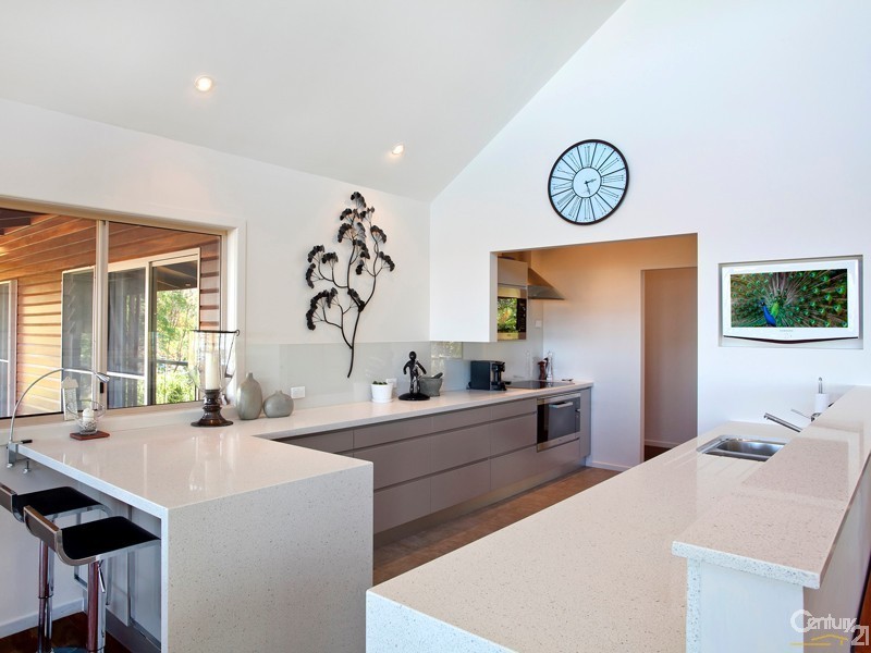323 Sunrise Road, Doonan QLD 4562