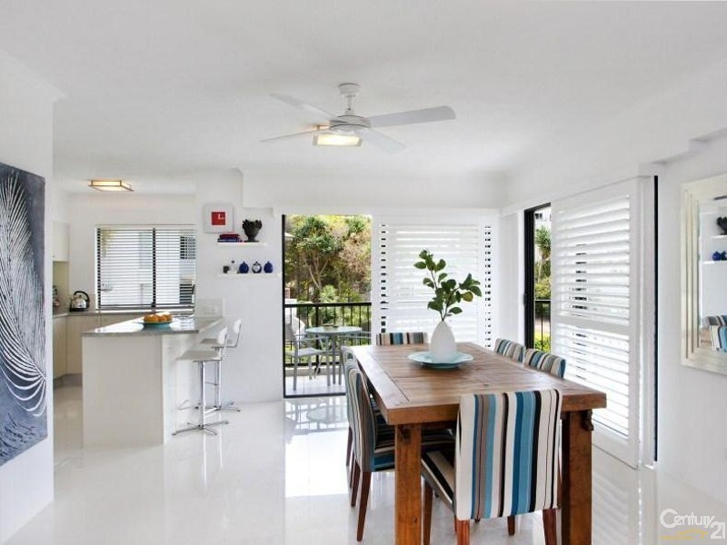 1/8 Park Crescent, Sunshine Beach QLD 4567
