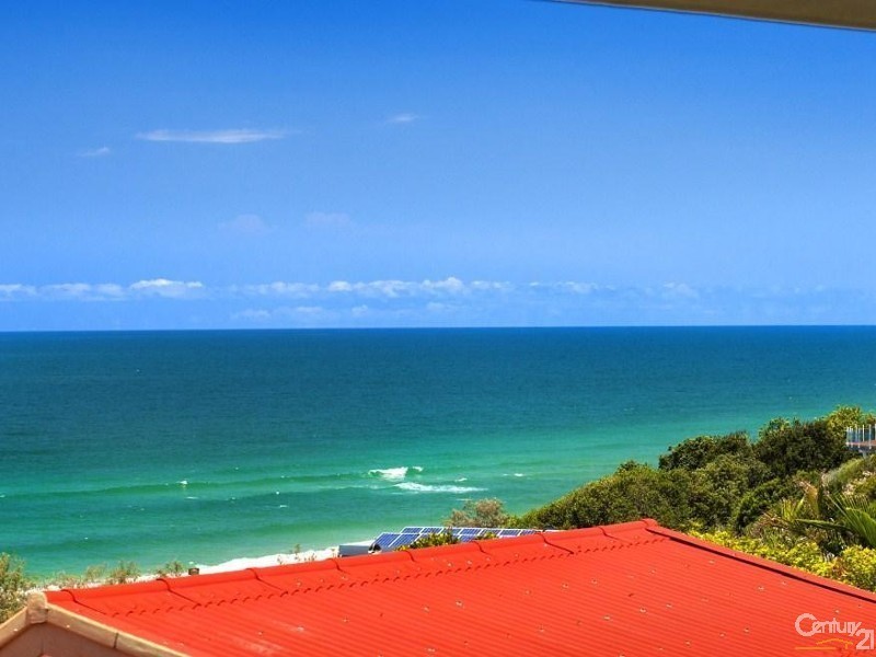 1/8 Park Crescent, Sunshine Beach QLD 4567