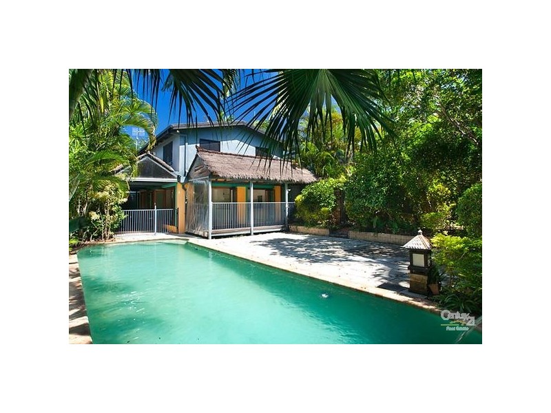 6 Weyba Street, Sunshine Beach QLD 4567