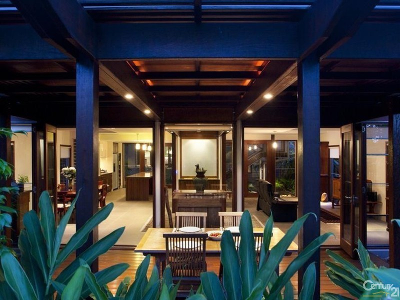 9 Wild Apple Court, Noosa Heads QLD 4567