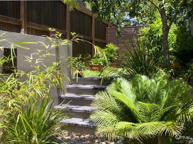 9 Wild Apple Court, Noosa Heads QLD 4567