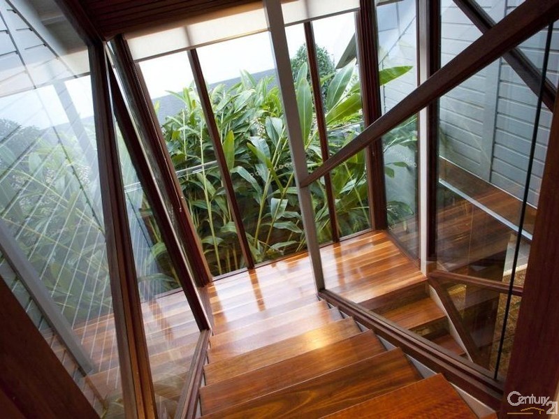 9 Wild Apple Court, Noosa Heads QLD 4567