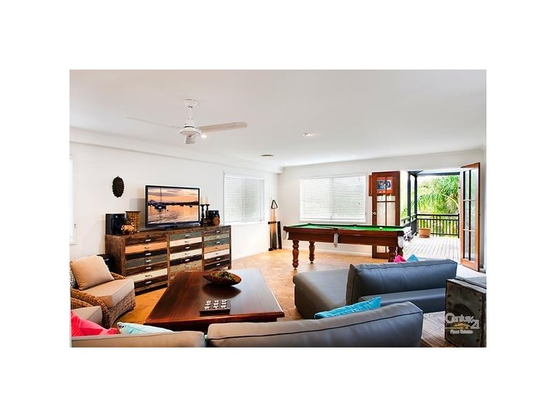 10 Adams Street, Sunshine Beach QLD 4567