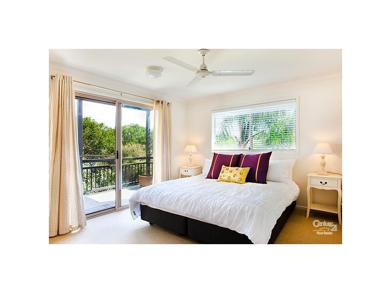 10 Adams Street, Sunshine Beach QLD 4567