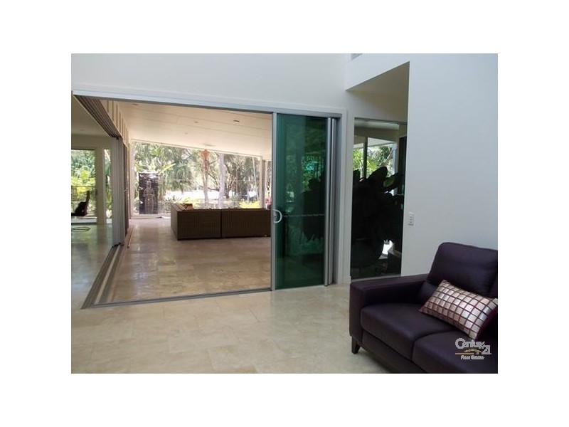 31 Creek Road, Noosaville QLD 4566