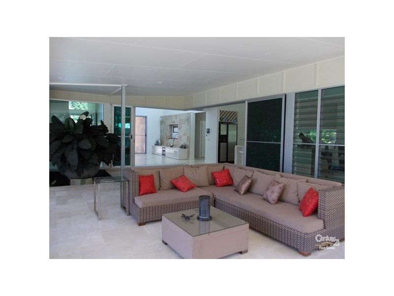 31 Creek Road, Noosaville QLD 4566