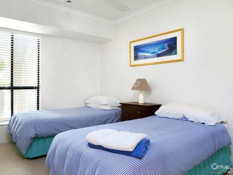 3/8 Park Crescent, Sunshine Beach QLD 4567