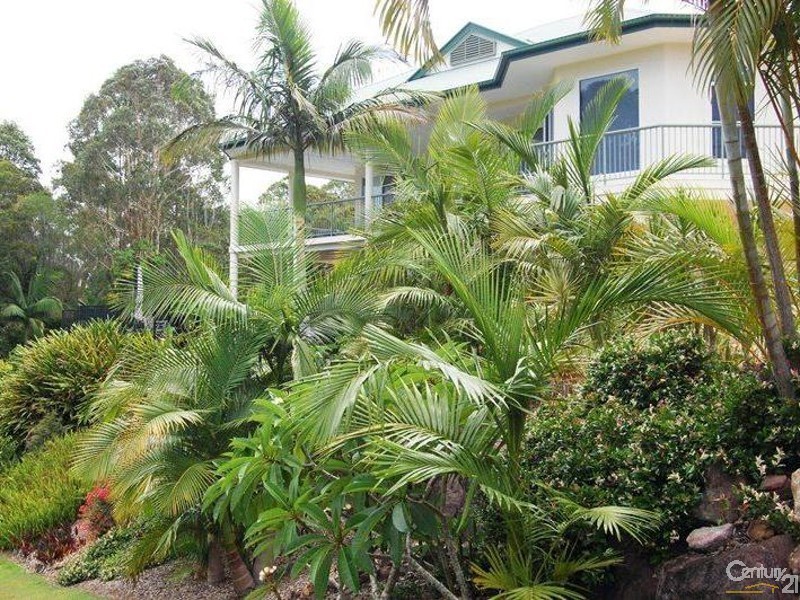 6 Wendoma Court, Tinbeerwah QLD 4563