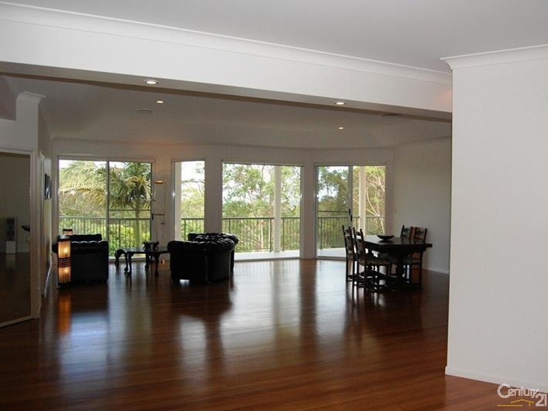 6 Wendoma Court, Tinbeerwah QLD 4563