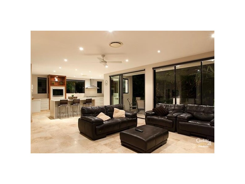 13 Elanda Street, Sunshine Beach QLD 4567