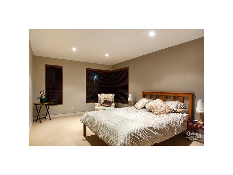 13 Elanda Street, Sunshine Beach QLD 4567