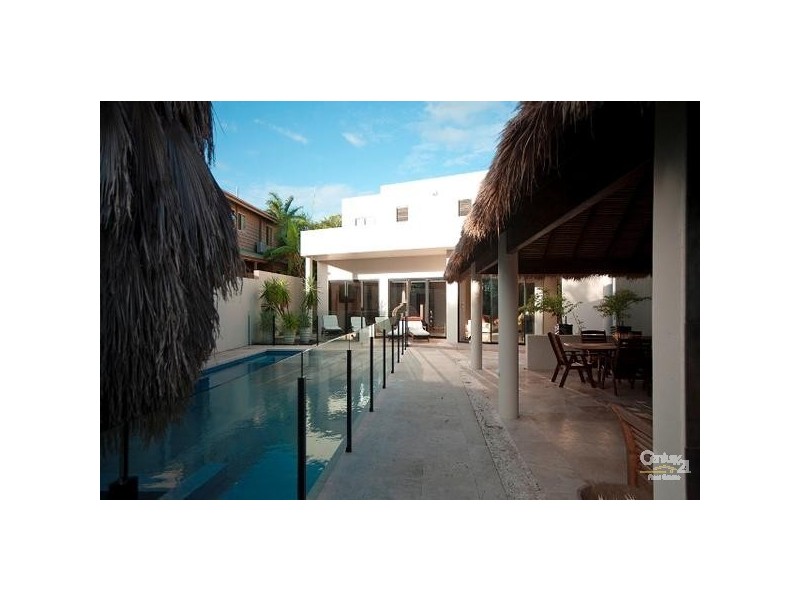 13 Elanda Street, Sunshine Beach QLD 4567