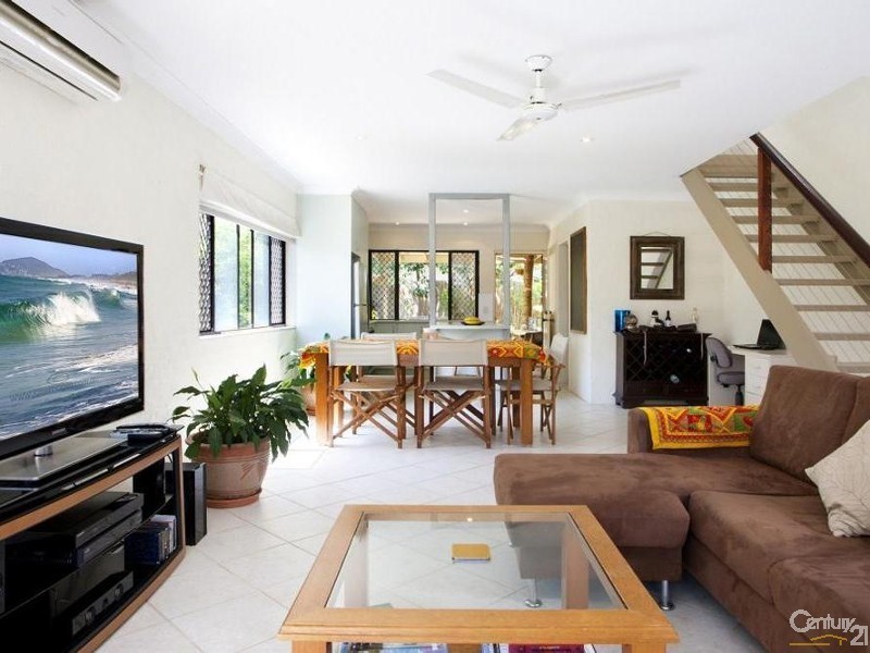 2/17 Hill Street, Sunshine Beach QLD 4567