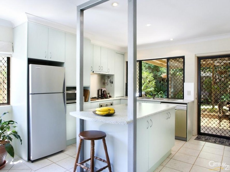 2/17 Hill Street, Sunshine Beach QLD 4567