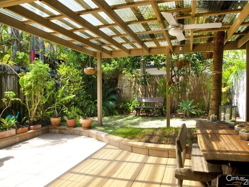 2/17 Hill Street, Sunshine Beach QLD 4567