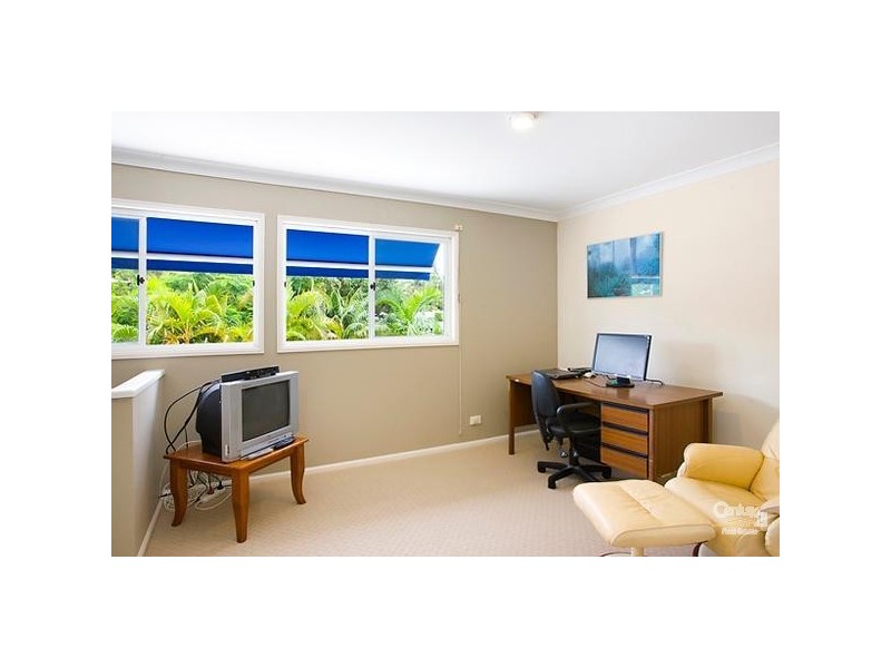 16 Oceania Crescent, Sunshine Beach QLD 4567