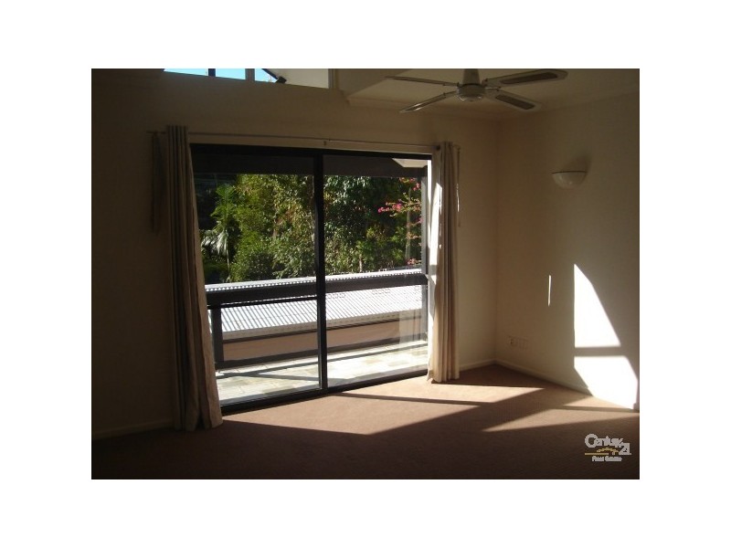 1/21 Parkedge Road, Sunshine Beach QLD 4567