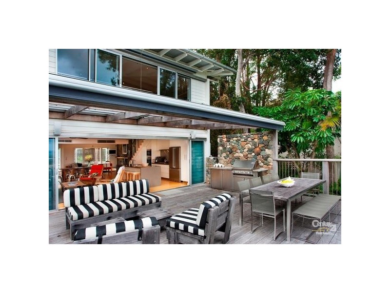 5 Allambi Rise, Noosa Heads QLD 4567