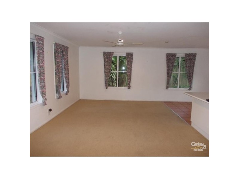 6 Twilight Street, Sunrise Beach QLD 4567