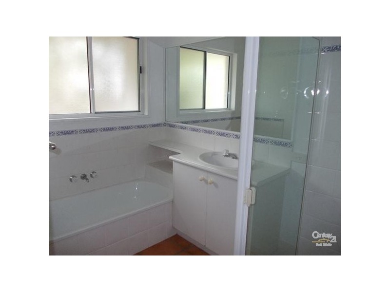 6 Twilight Street, Sunrise Beach QLD 4567