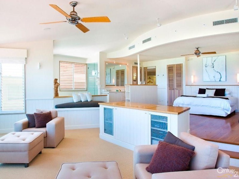 25 The Esplanade, Sunshine Beach QLD 4567