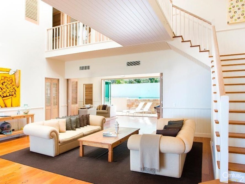 25 The Esplanade, Sunshine Beach QLD 4567