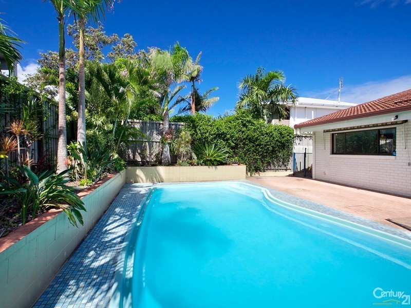 1 Corona Street, Sunshine Beach QLD 4567