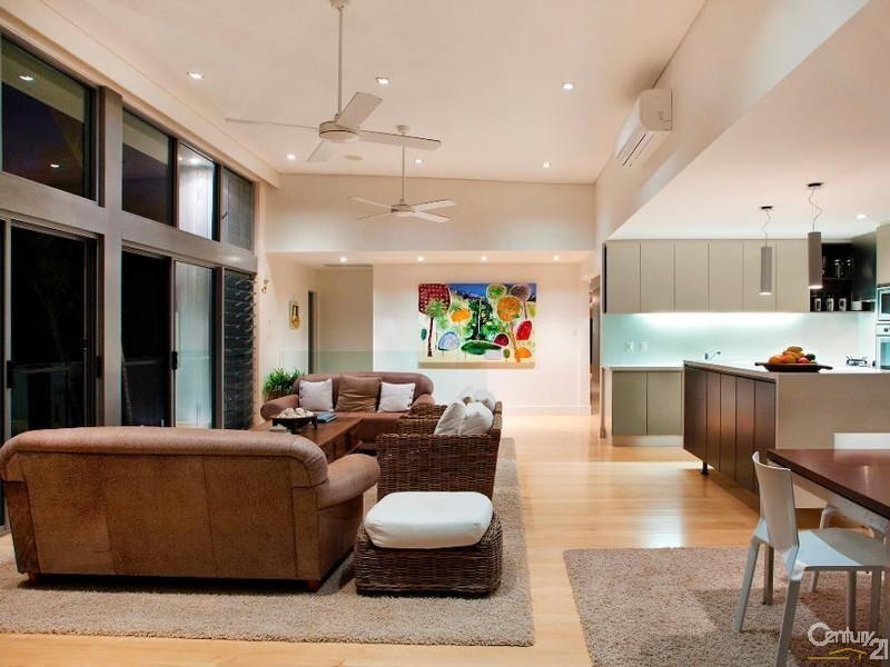 7 Pilchers Gap, Sunshine Beach QLD 4567