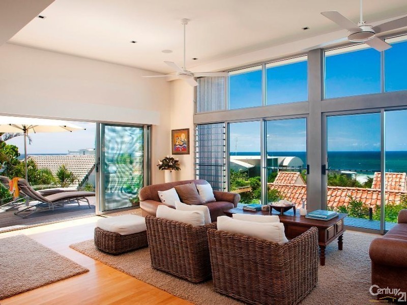 7 Pilchers Gap, Sunshine Beach QLD 4567