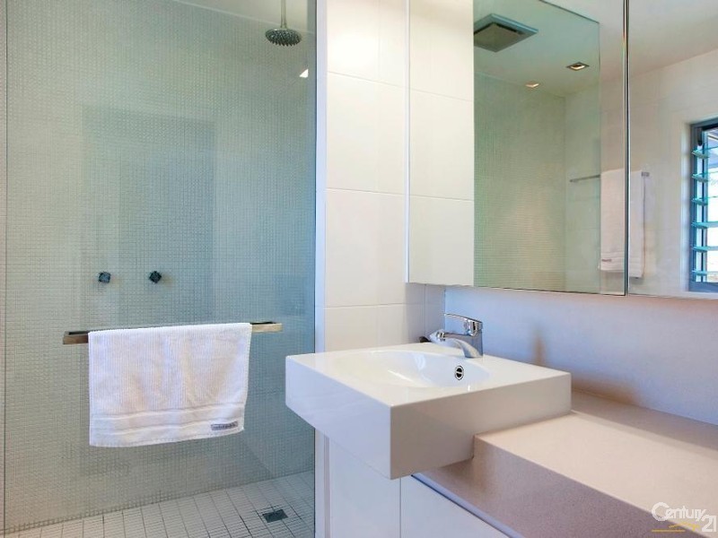 7 Pilchers Gap, Sunshine Beach QLD 4567