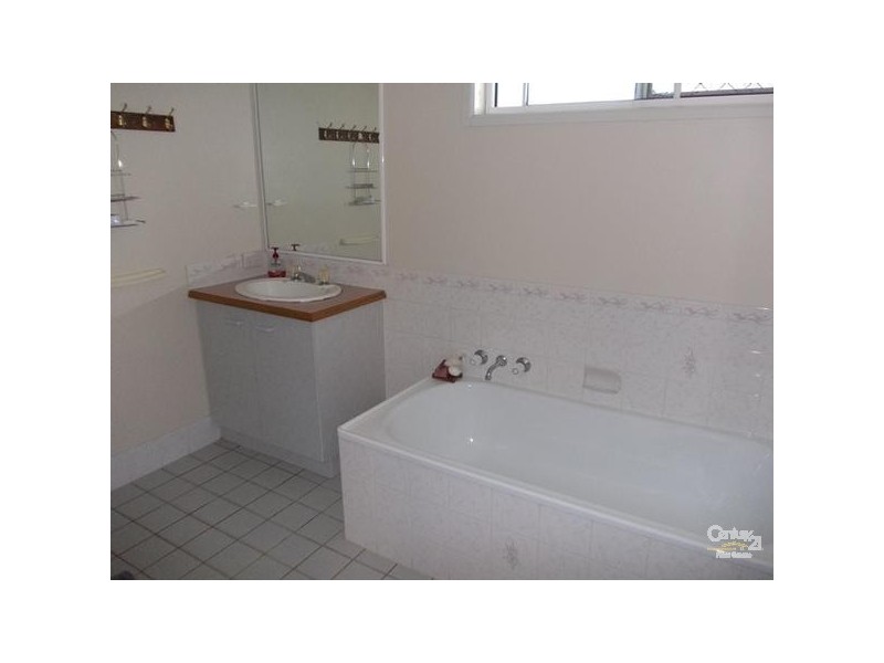 59 Dame Patti Drive, Sunrise Beach QLD 4567