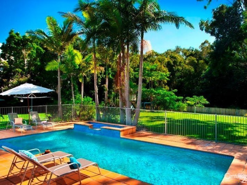 12 Habitat Place, Noosa Heads QLD 4567