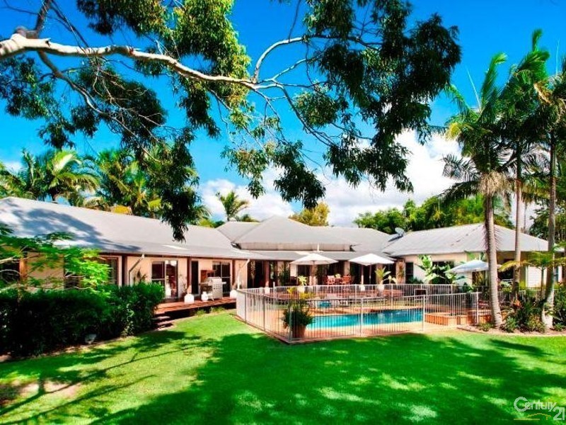 12 Habitat Place, Noosa Heads QLD 4567