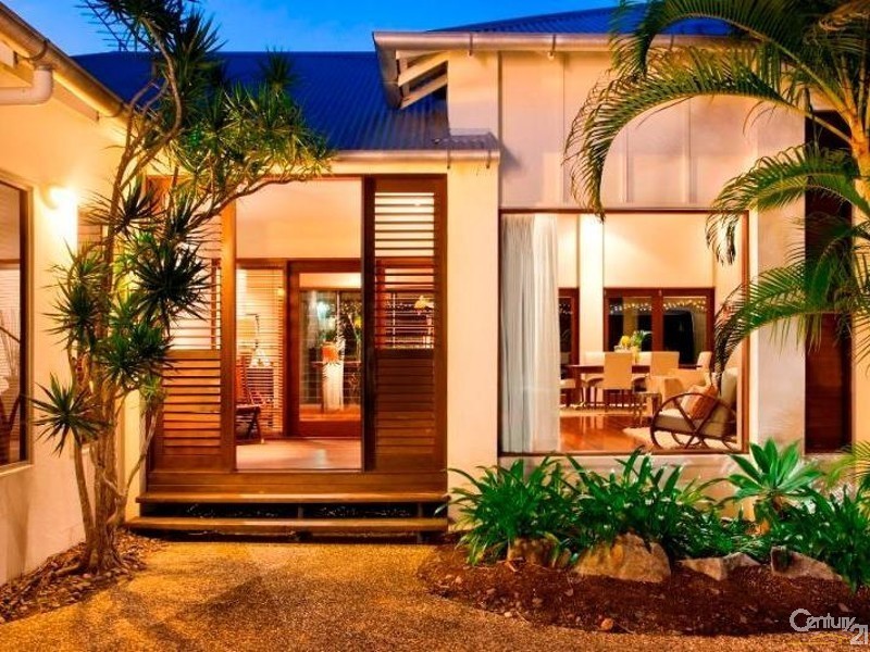 12 Habitat Place, Noosa Heads QLD 4567