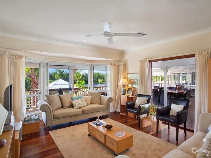 68 Hayward Road, Lake Macdonald QLD 4563