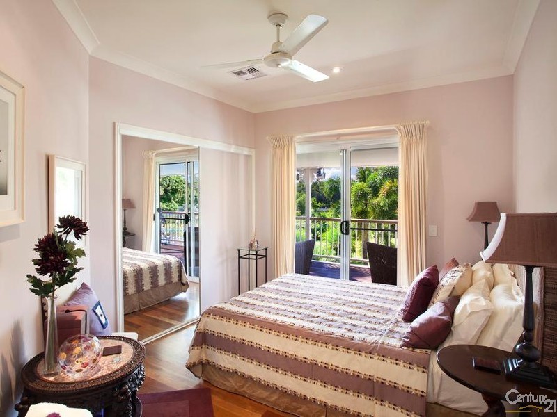68 Hayward Road, Lake Macdonald QLD 4563