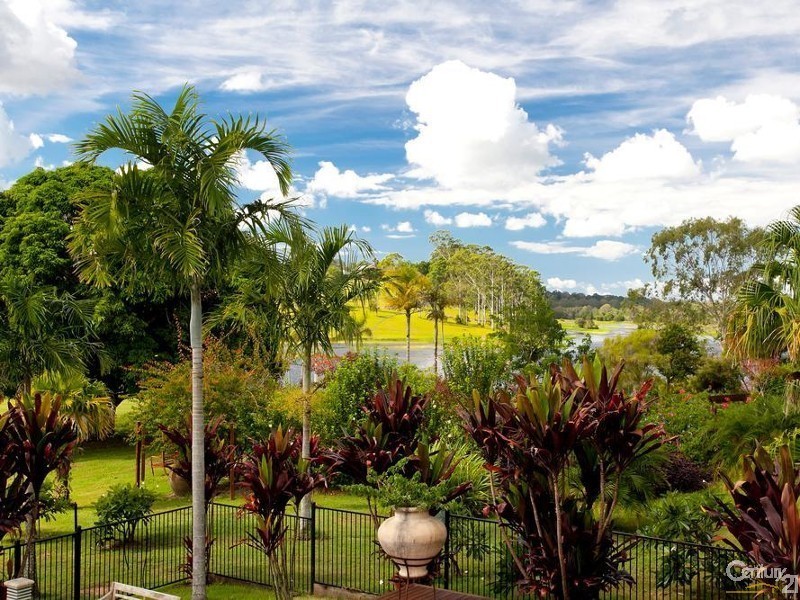 68 Hayward Road, Lake Macdonald QLD 4563