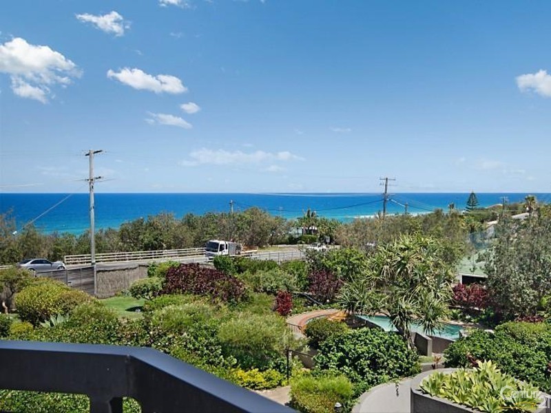 9/2 Orealla Crescent, Sunrise Beach QLD 4567