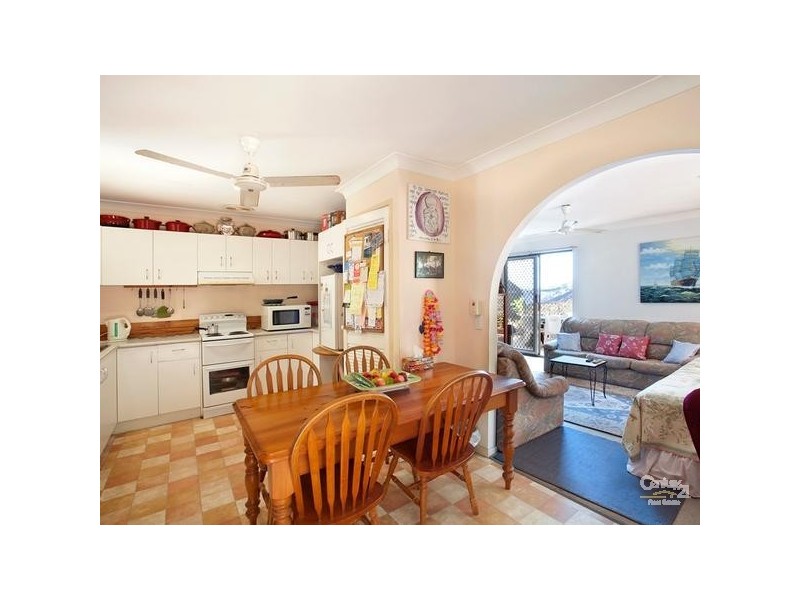 4 Elanda Street, Sunshine Beach QLD 4567