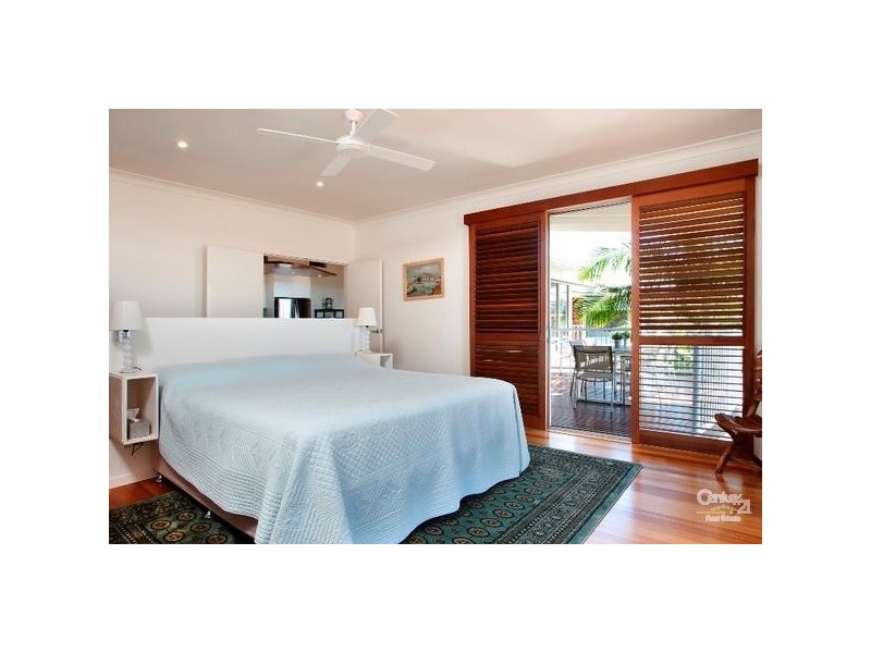 Sunrise Beach QLD 4567