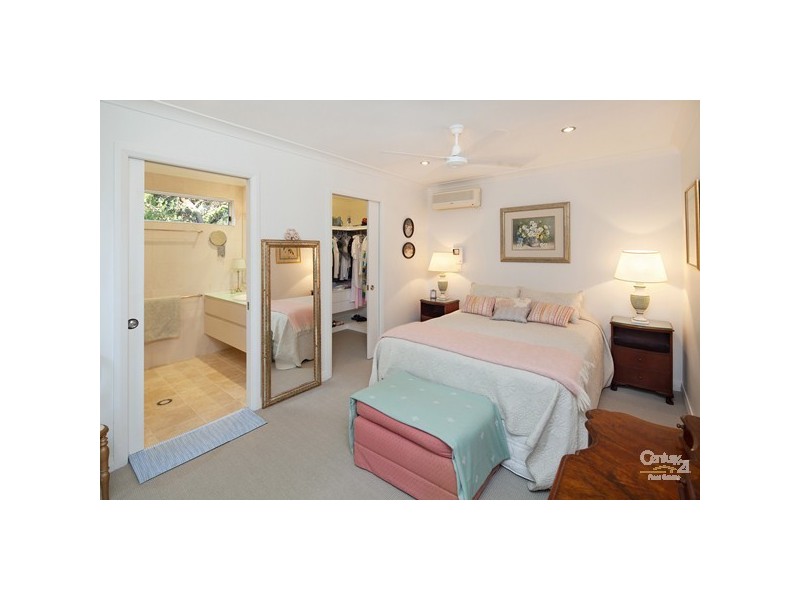 24 Oceania Crescent, Sunshine Beach QLD 4567