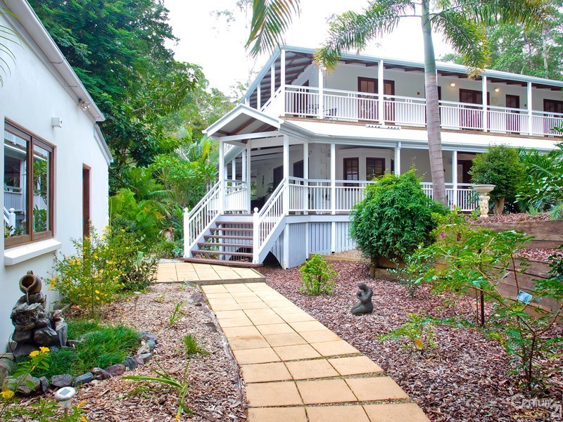 37 Tallgum Avenue, Doonan QLD 4562