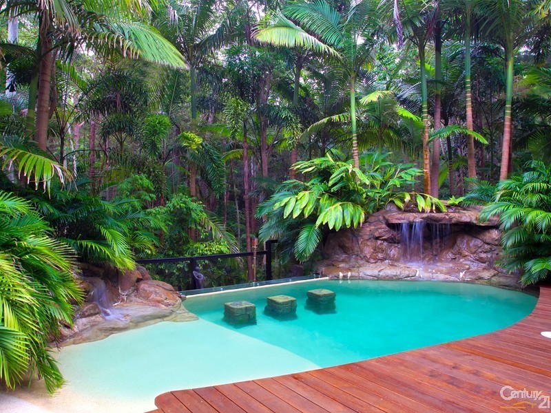37 Tallgum Avenue, Doonan QLD 4562