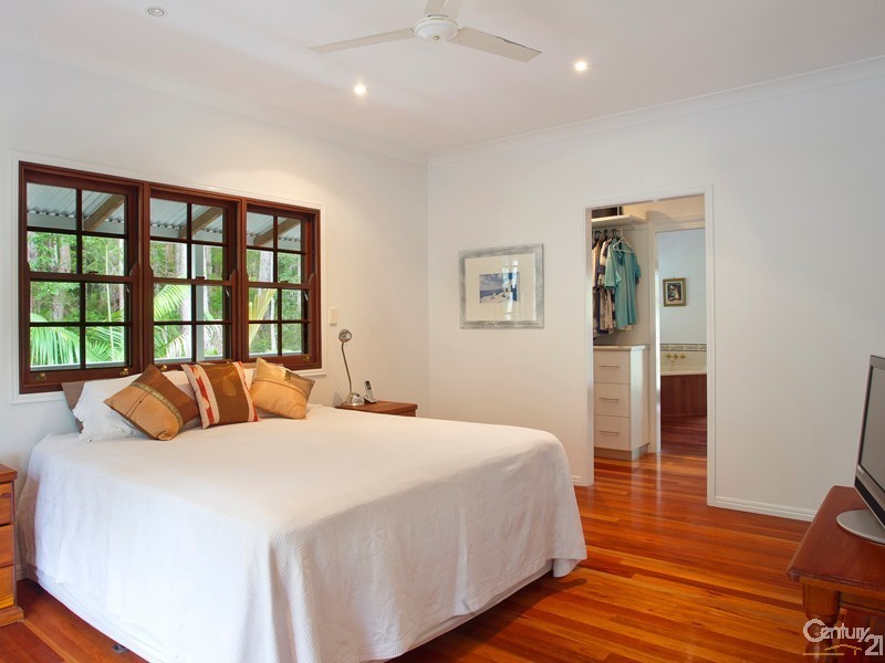 37 Tallgum Avenue, Doonan QLD 4562