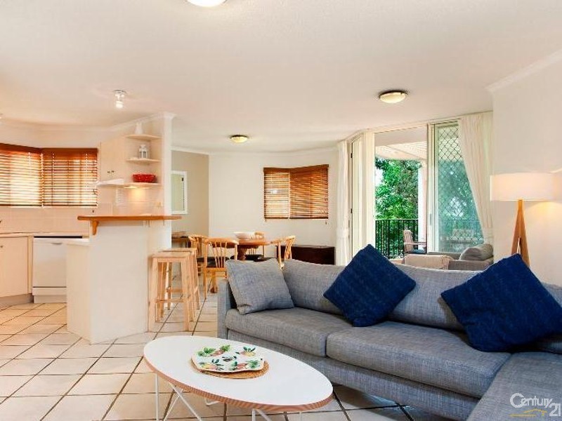 5/2 Park Crescent, Sunshine Beach QLD 4567