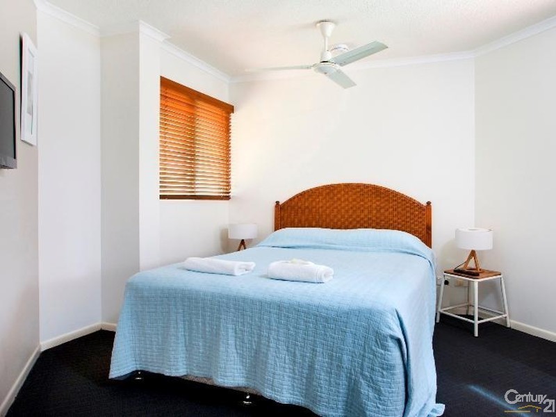 5/2 Park Crescent, Sunshine Beach QLD 4567