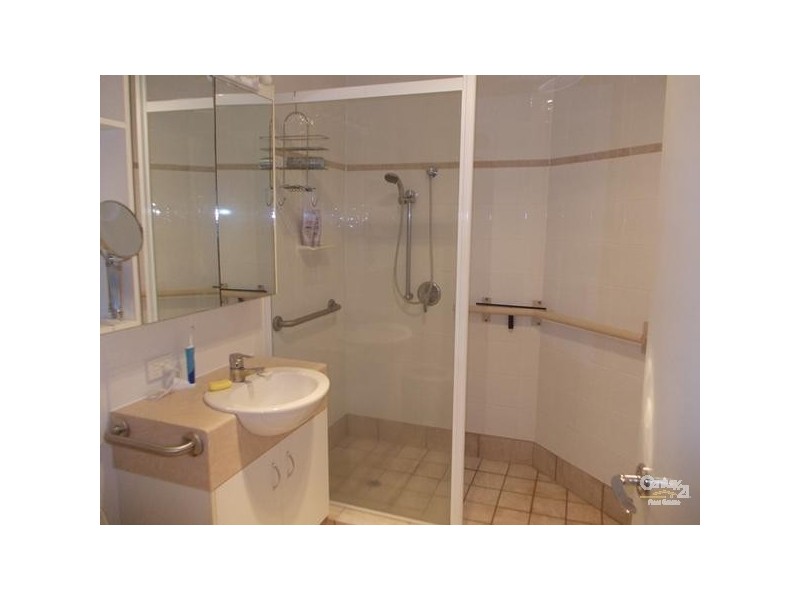 21/4 Serenity Close, Noosa Heads QLD 4567